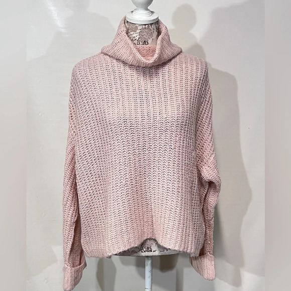 LEITH Pale pink turtleneck chunky knit sweater size M. - Picture 1 of 11